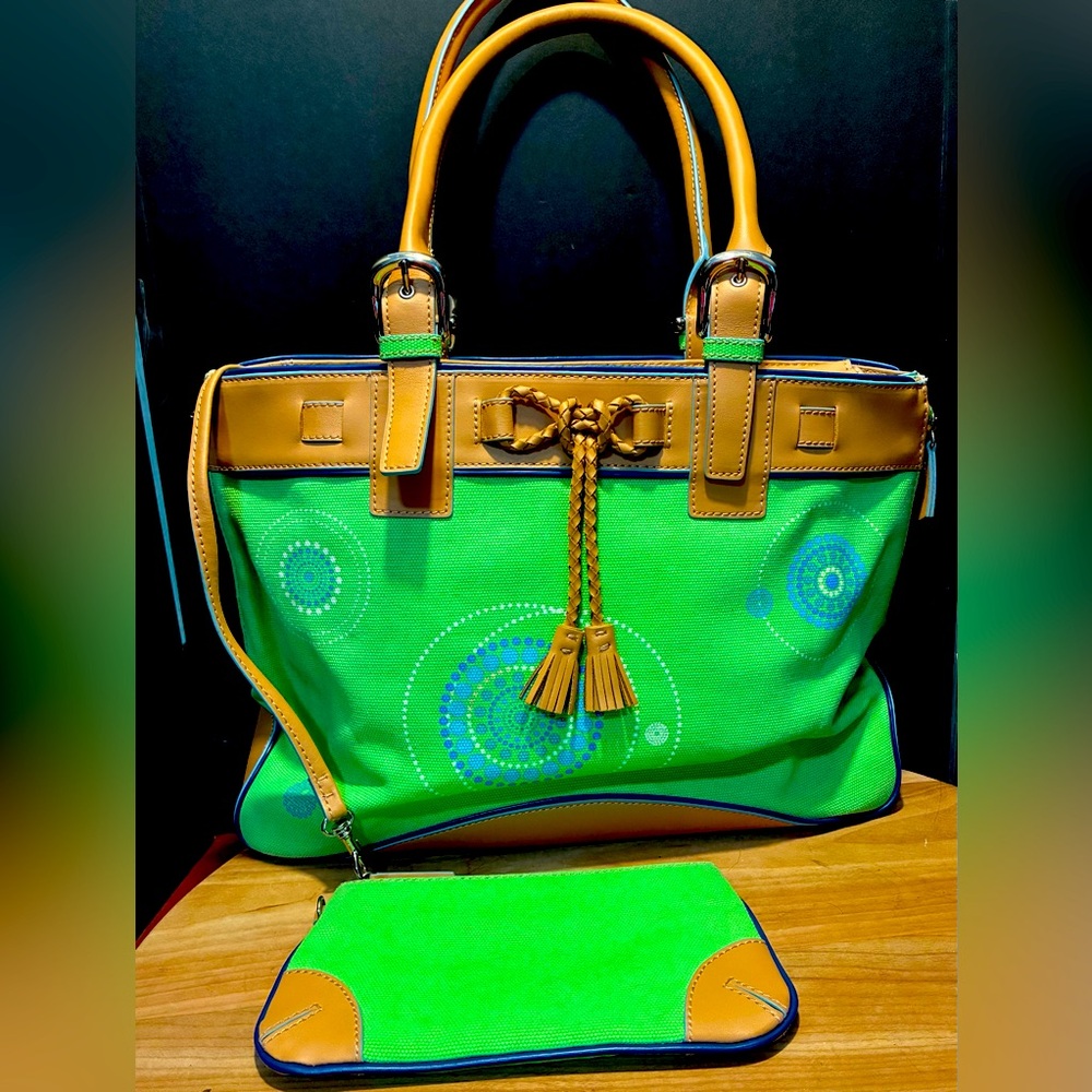 Franklin Covey Green Canvas and Leather Bag